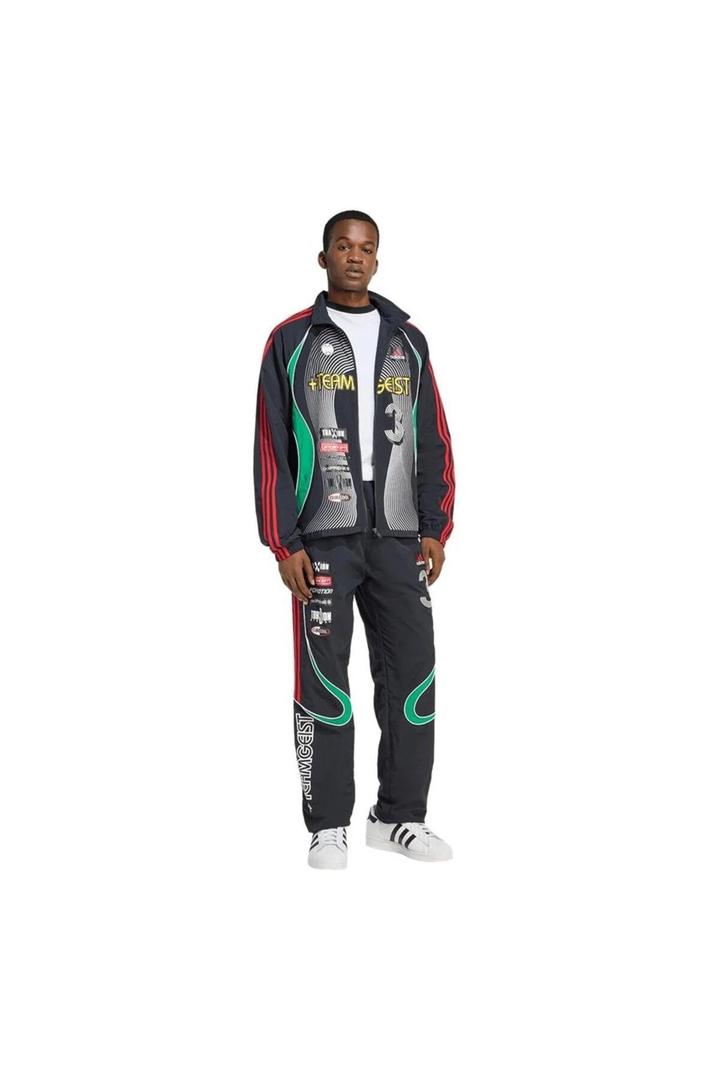Спортивный костюм Adidas
