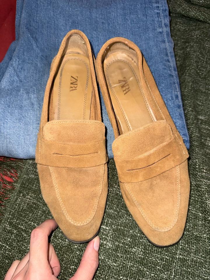 Лоферы из нат замши ZARA 38