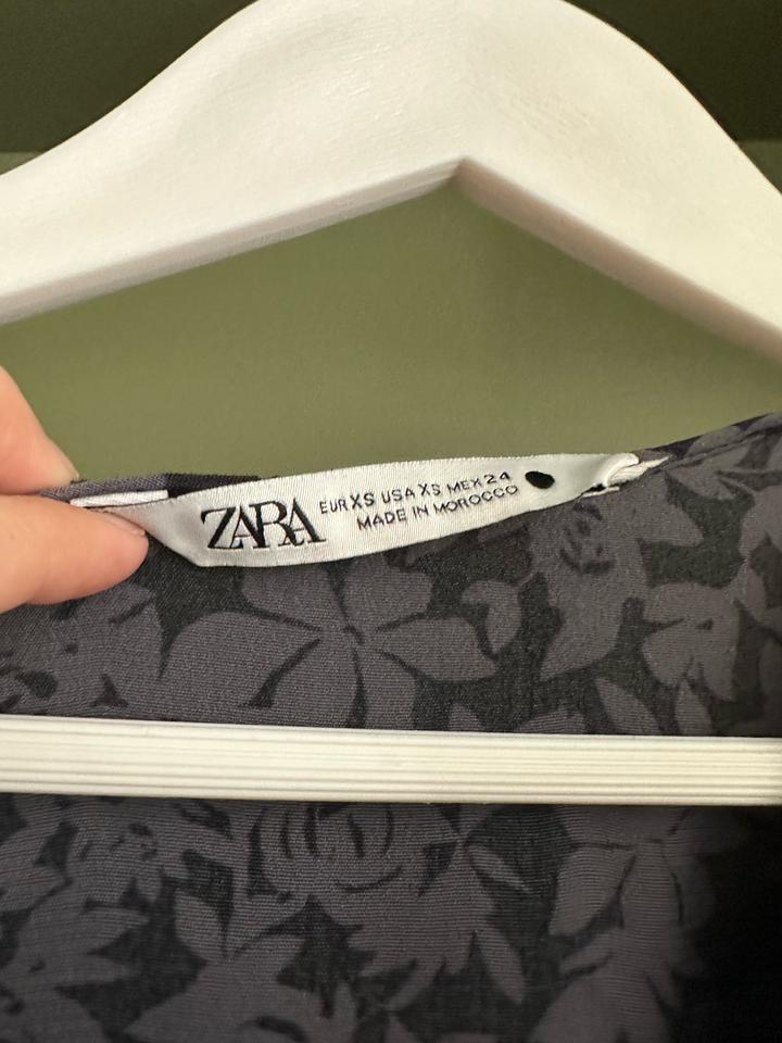 Платье Zara