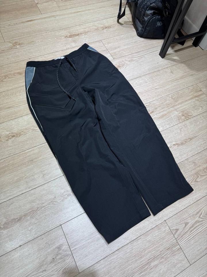 Штаны бершка в виде парашютов