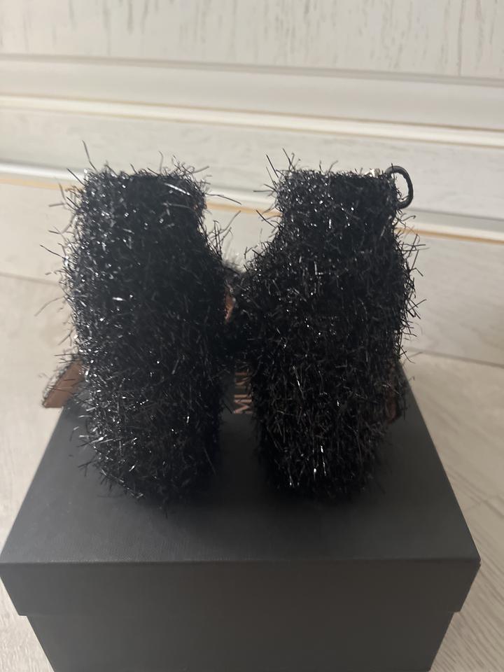 Продаются туфли