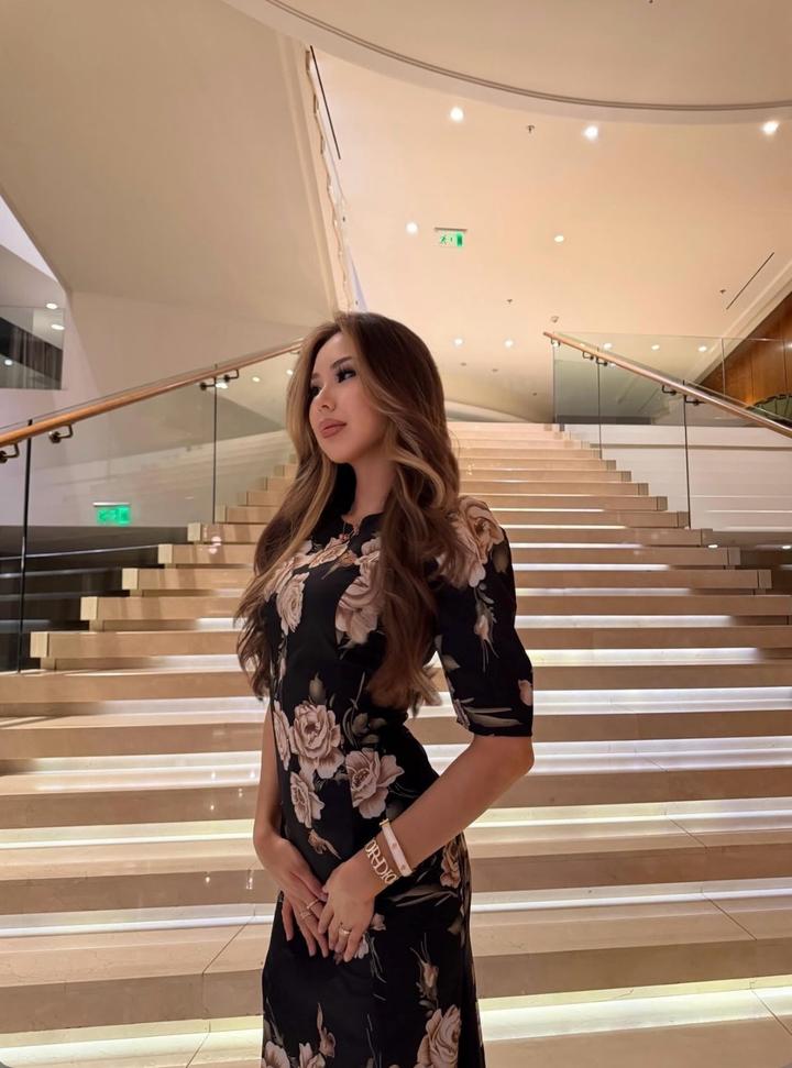 Платье черное