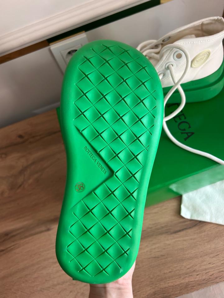 Кроссовки Bottega Veneta