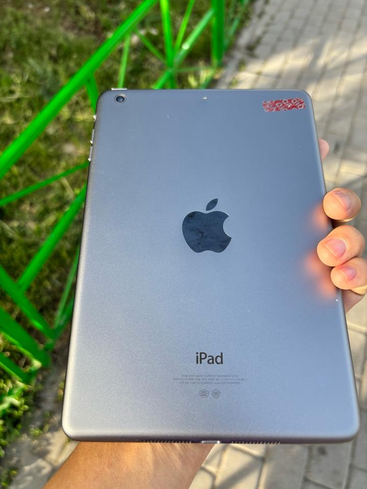 iPad mini 2 на запчасти