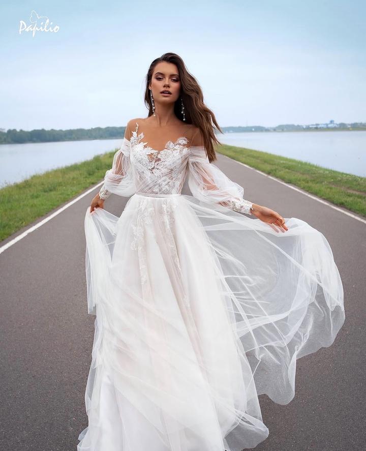 Свадебное платье