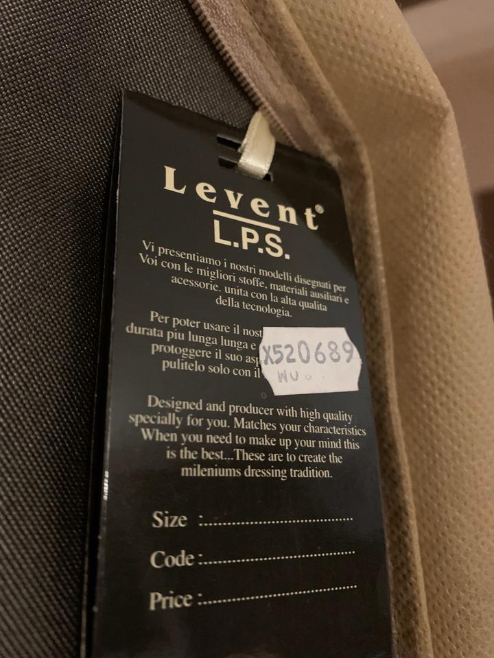 Италия новый мужской костюм 52-L на средний и высокий рост