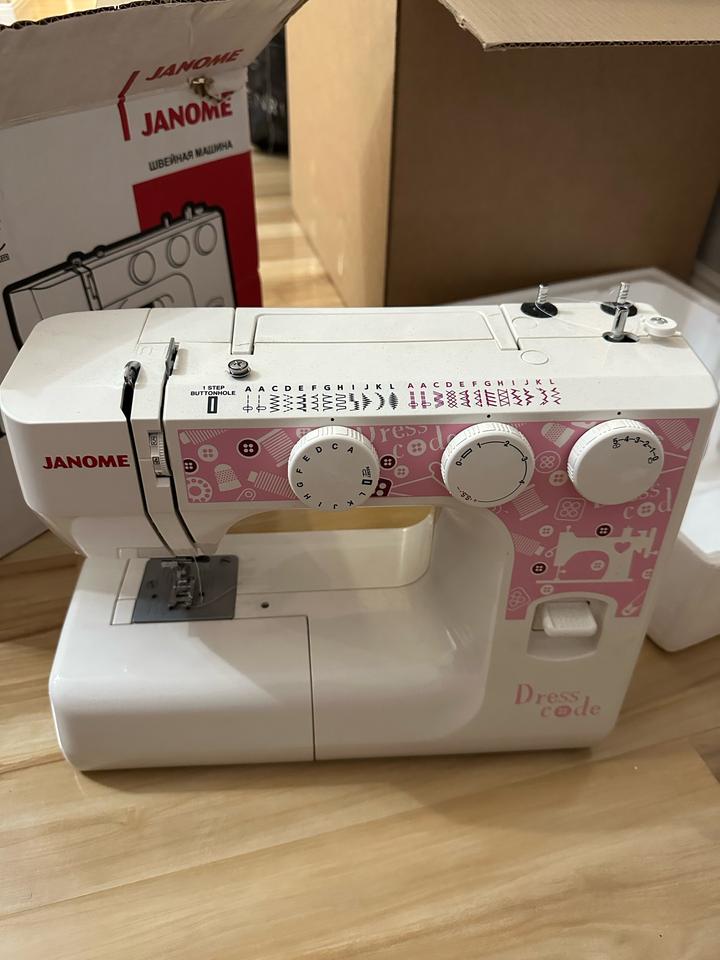 Janome dresscode