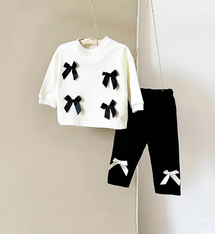 Новый костюм на 2-3 годика