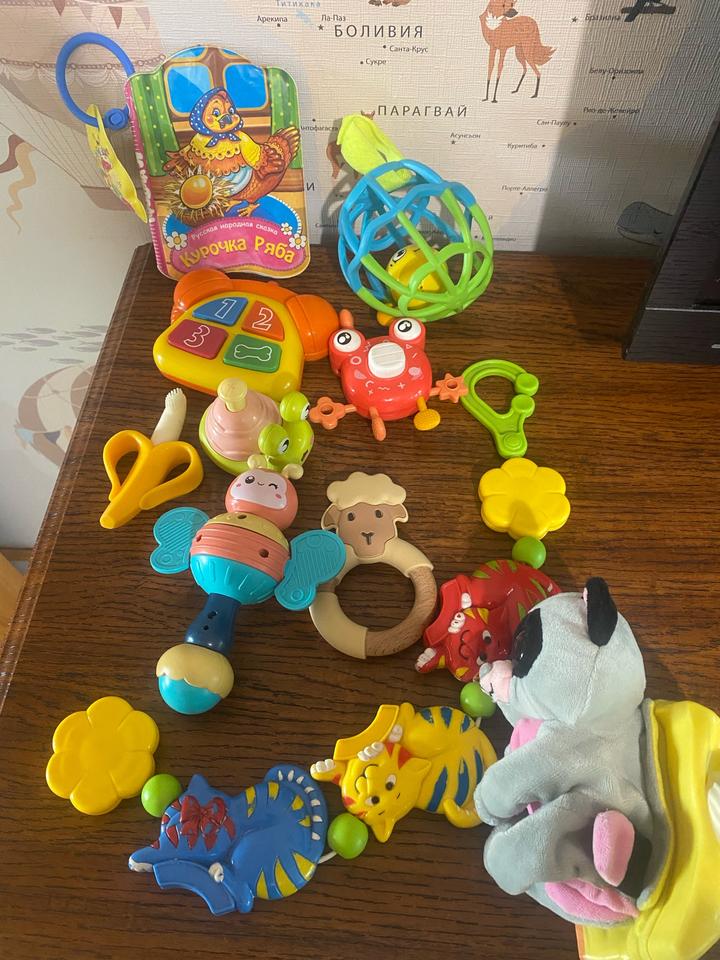 Игрушки для новорождённого