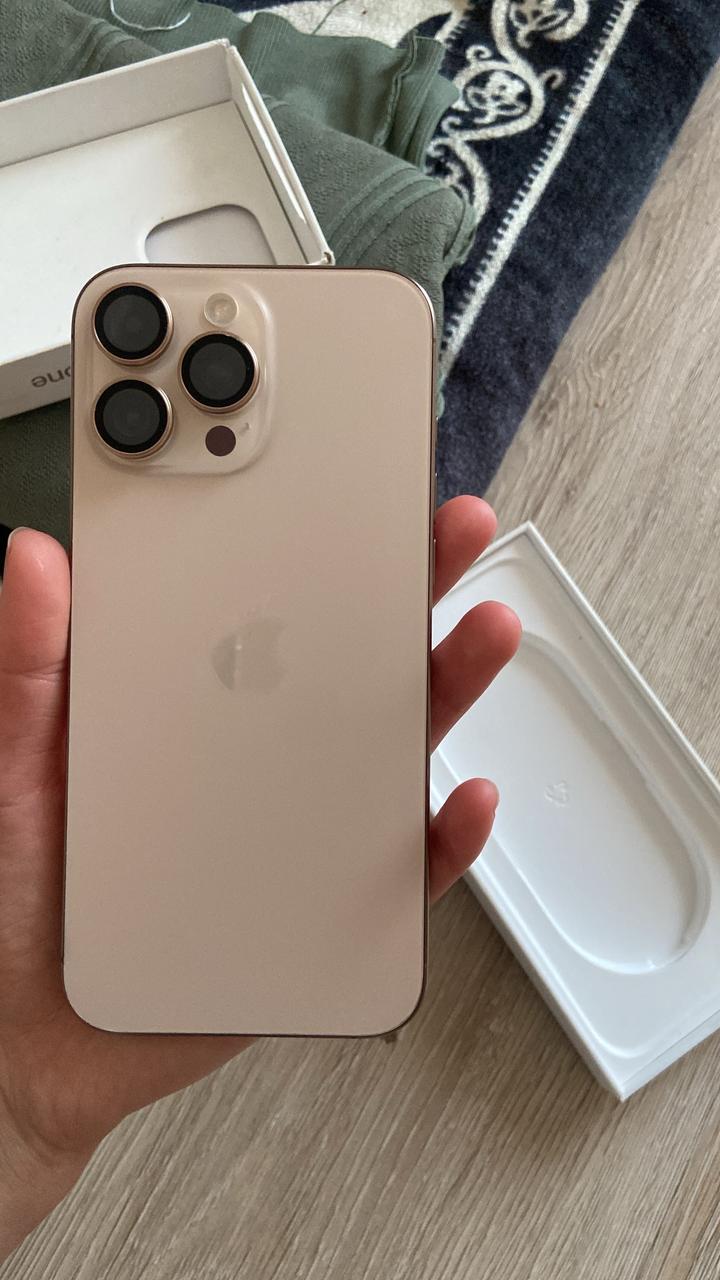 iPhone 16pro max 512 гб