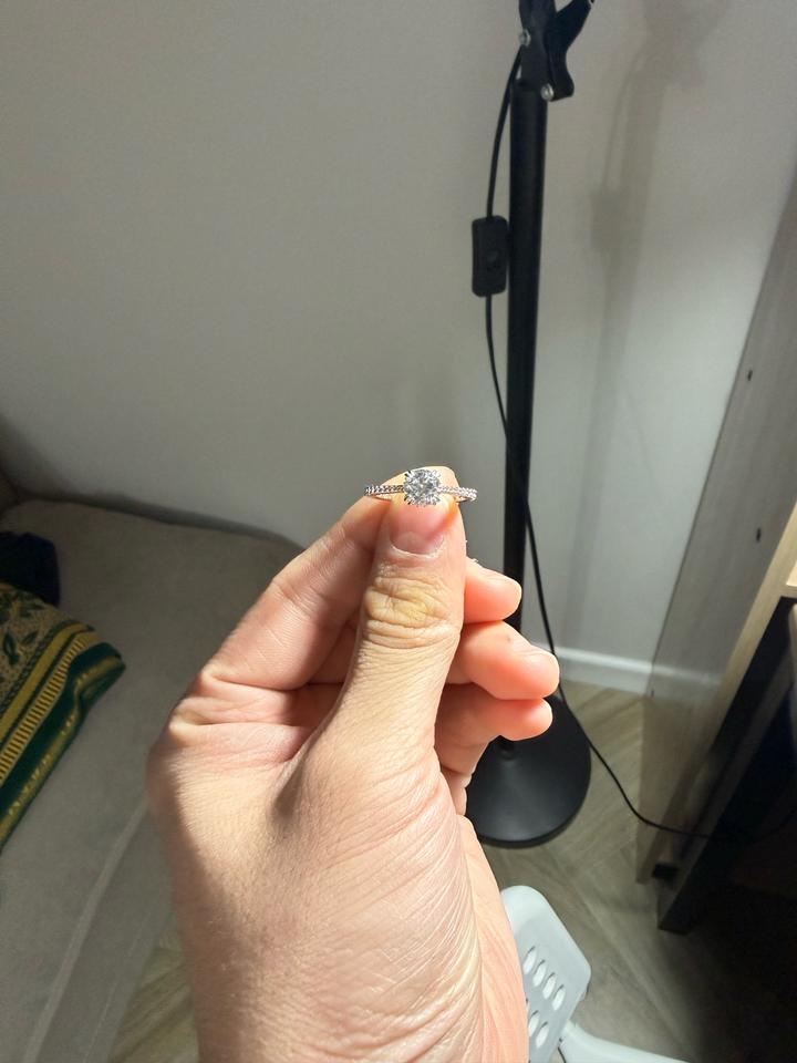 Кольцо swarovski