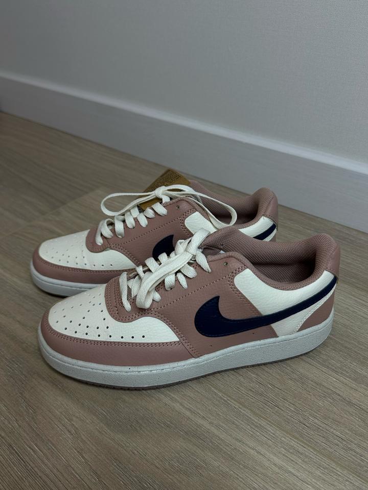 Кроссовки Nike оригинал новые в упаковке