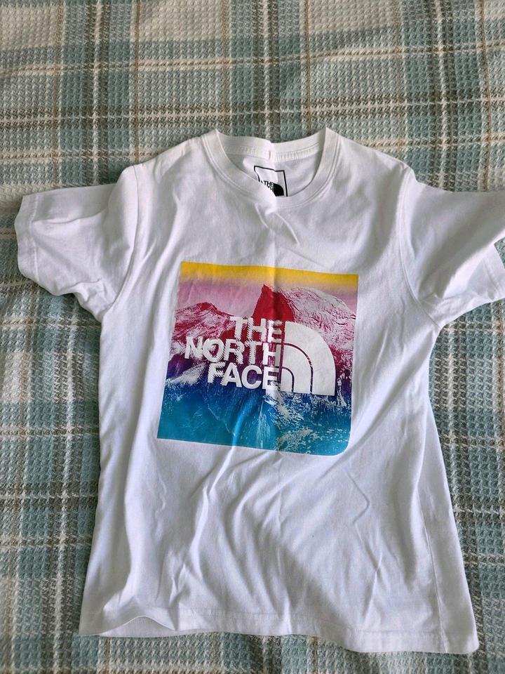 Футболка женская The North face