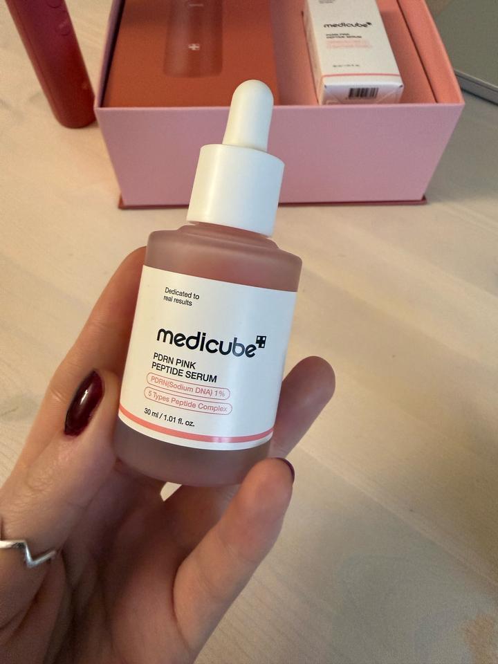 Medicube Age booster pro