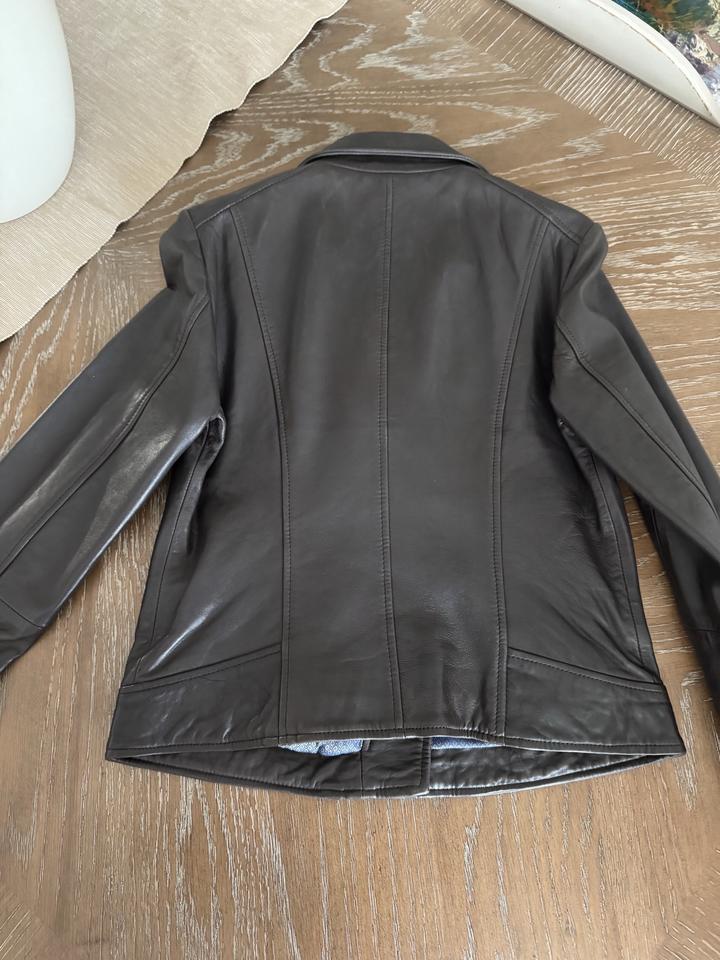 Massimo Dutti кожаная куртка