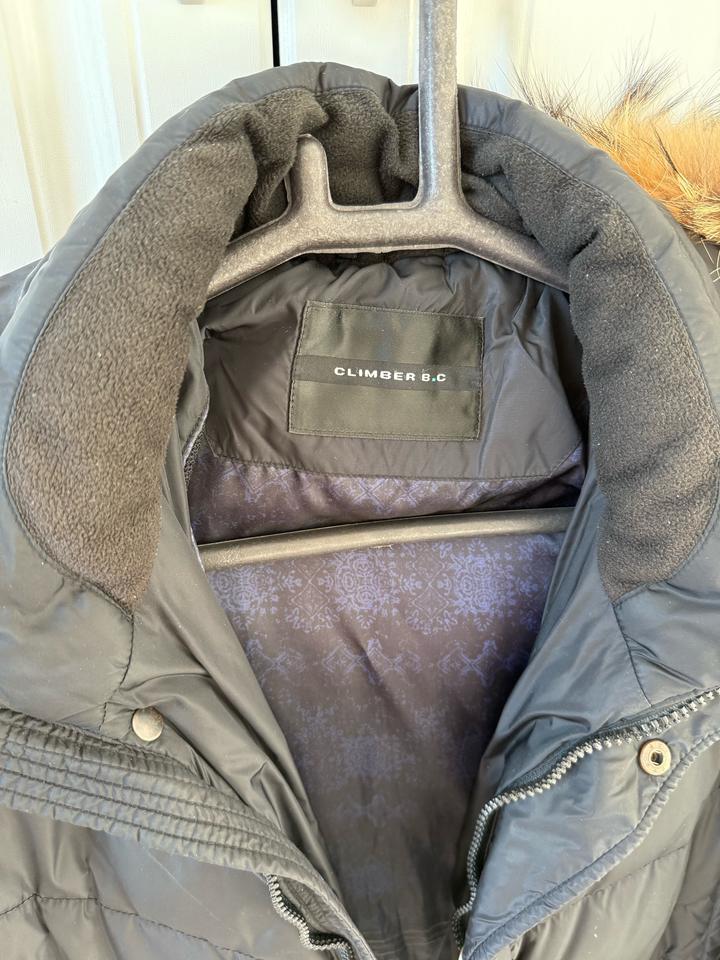 Зимняя куртка CLIMBER