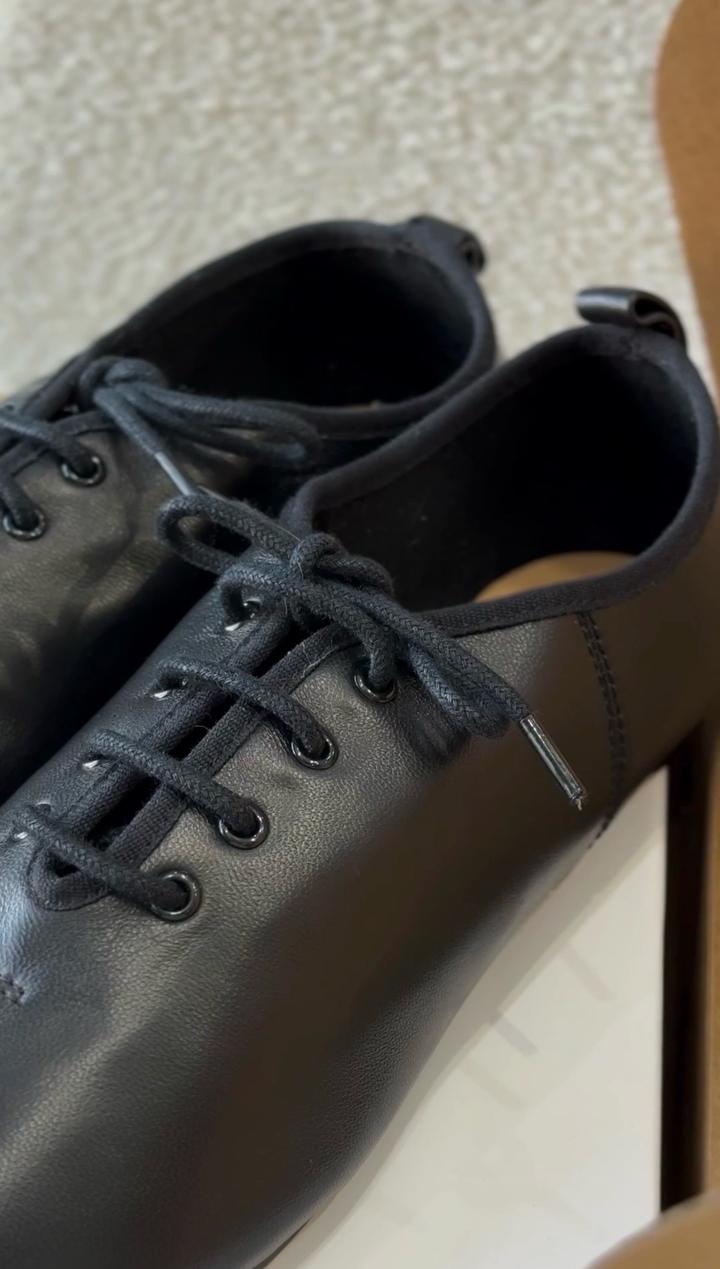 Черные туфли