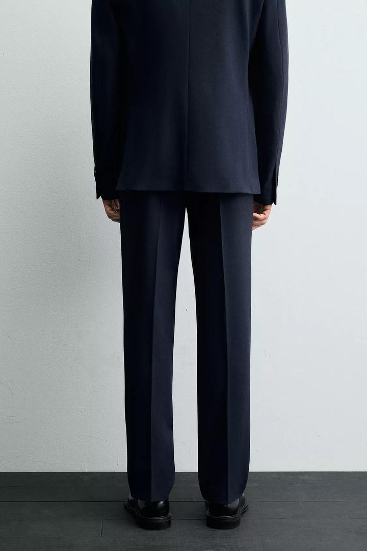 Новый костюм (пиджак, брюки) Zara