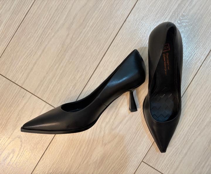 Черный туфли