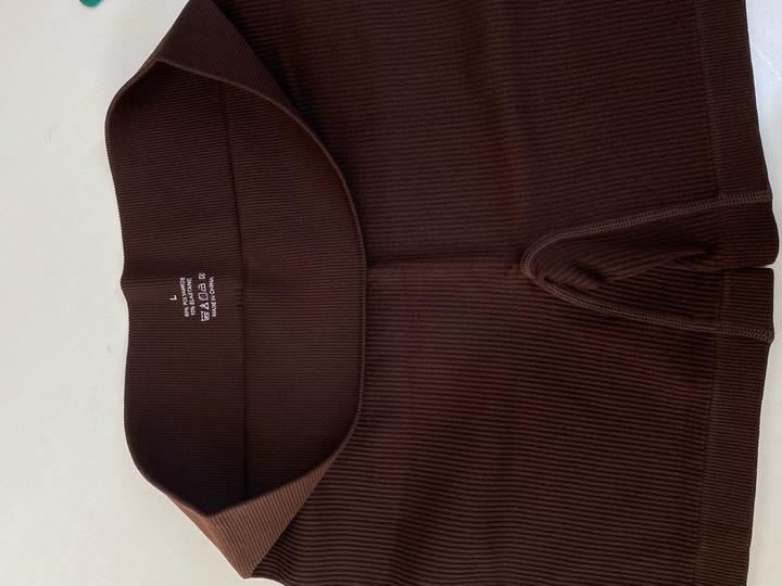 Утягивающие спортивные шорты