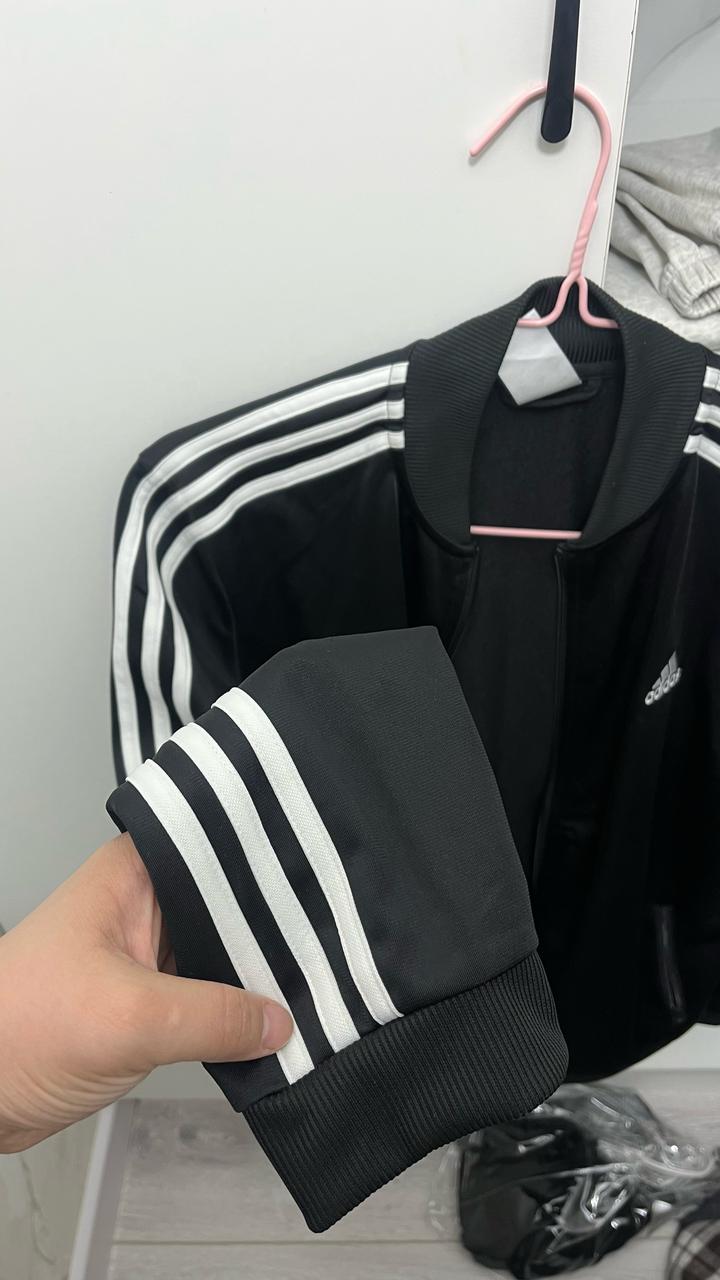 Спортивный костюм adidas чёрный