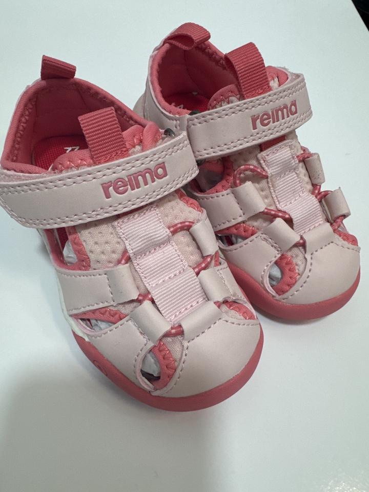 Сандалики Reima 22