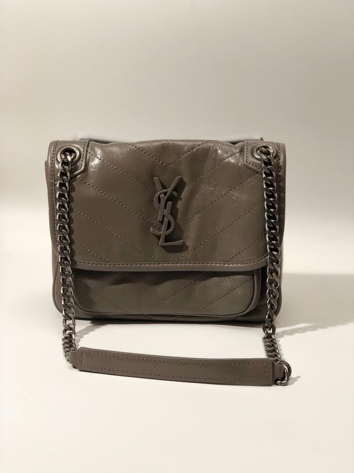 Сумка Yves Saint Laurent