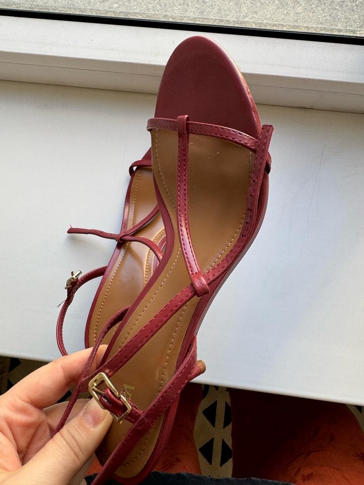 Босаножки Zara