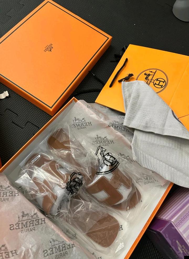 Женские шлёпанцы Hermès Oran Slippers