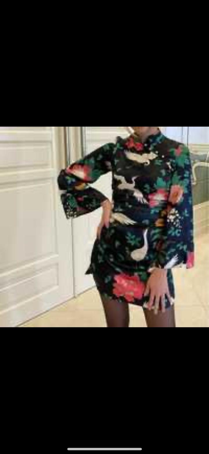 платье в отличном состоянии 1+1