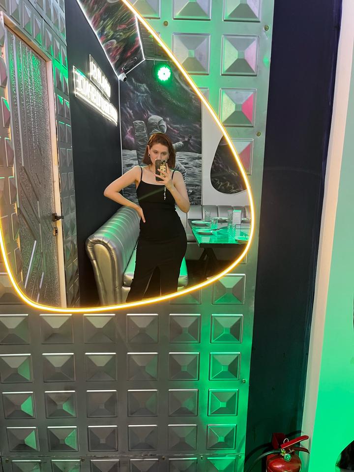 Черное платье