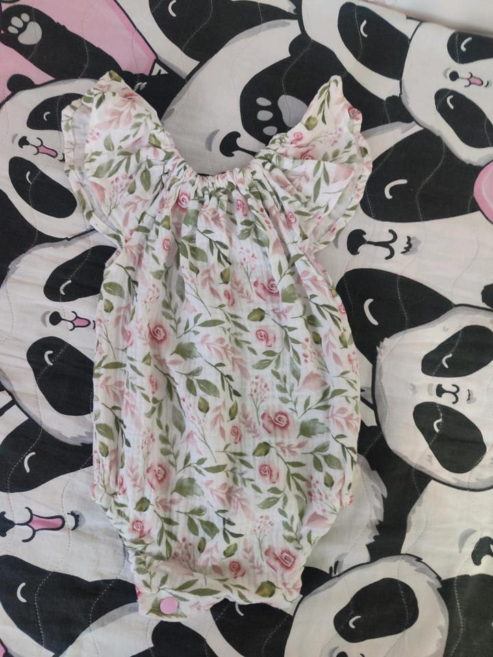 Два бодика и комбинезон