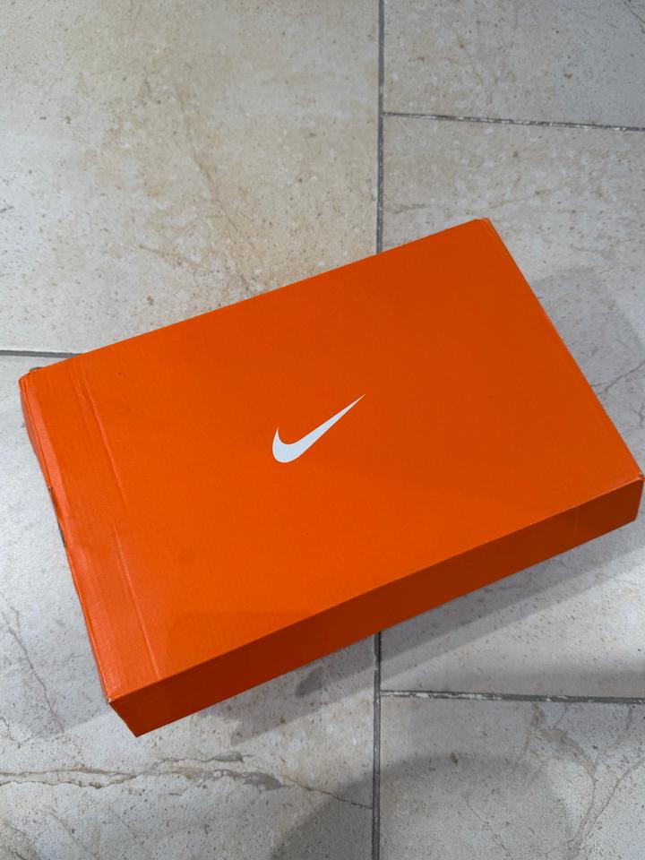 Мужские кроссовки Nike