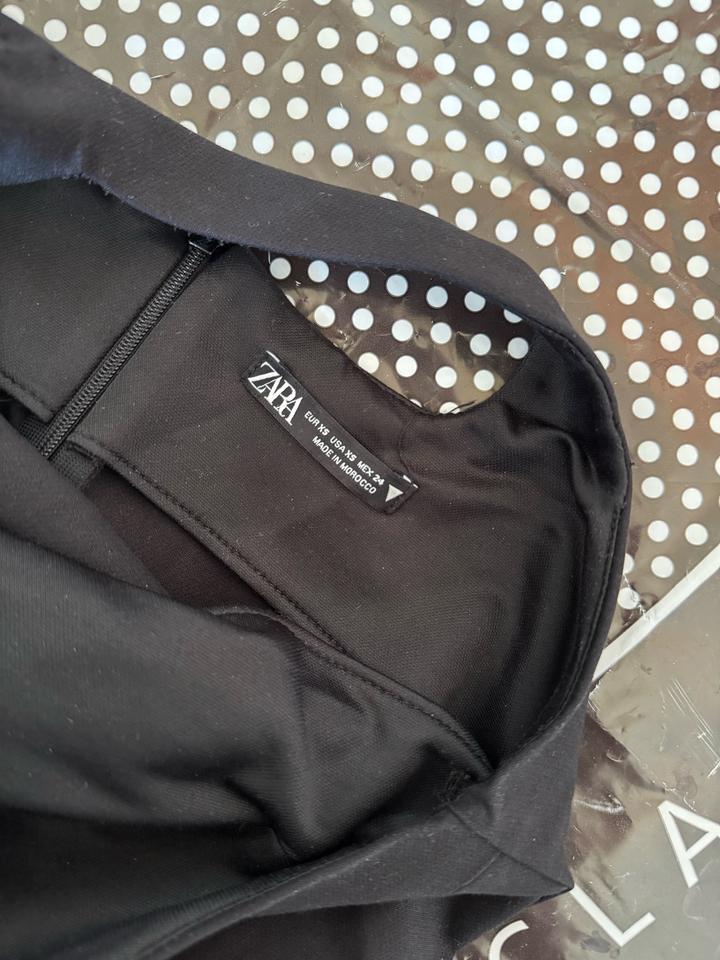 Черное мини платье zara