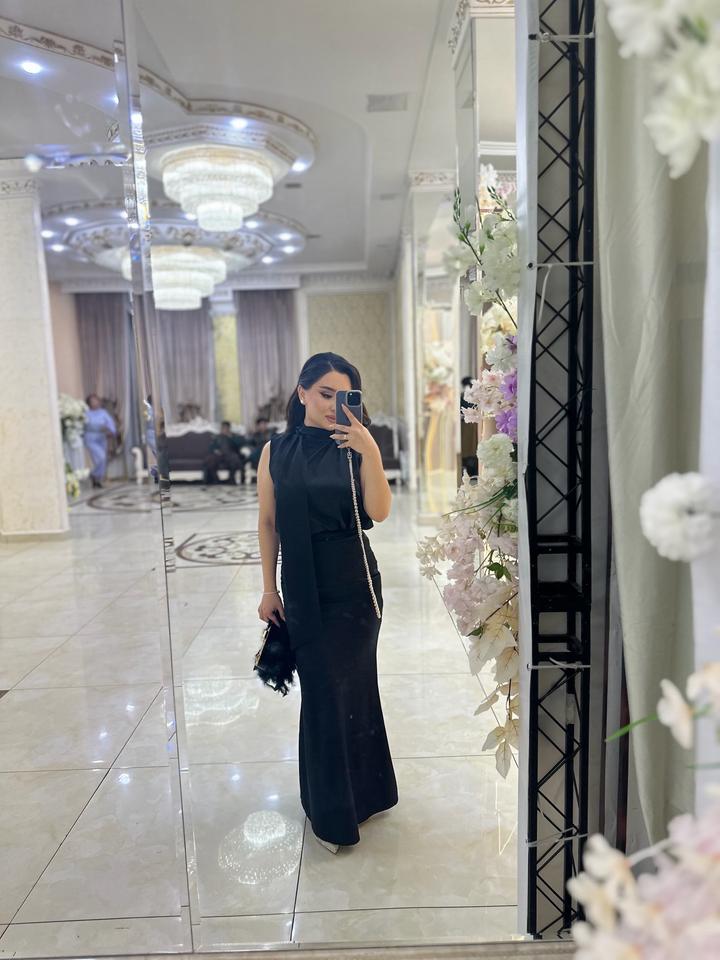 Черная двойка новая 1раз носила