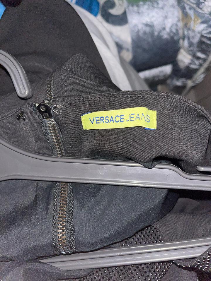 платье:Versace