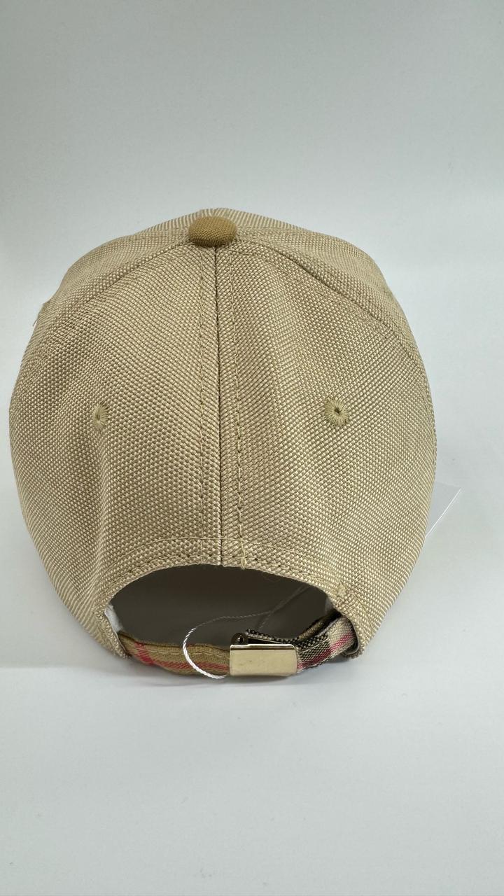 Кепка в люкс качестве, новая