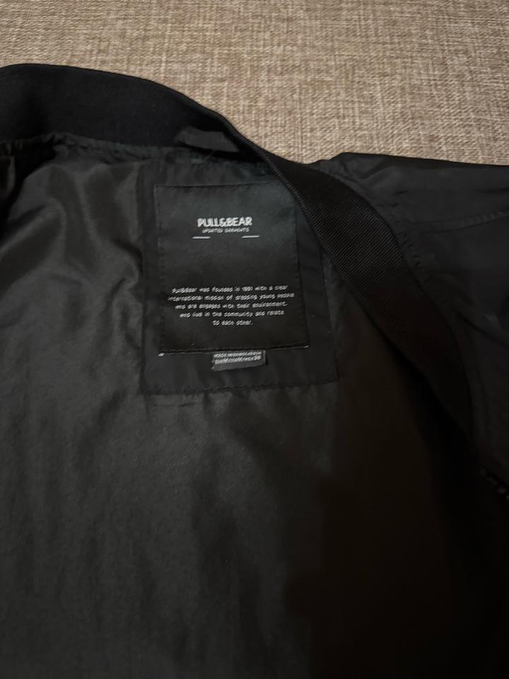 ветровка pull bear