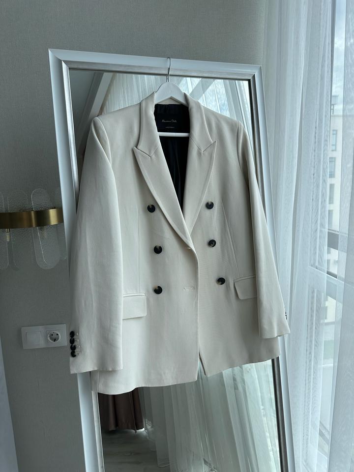 Пиджак от Massimo Dutti