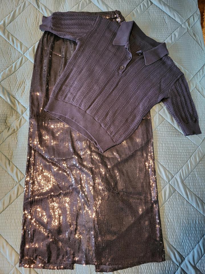 Синяя юбка в пайетках + поло под Massimo Dutti