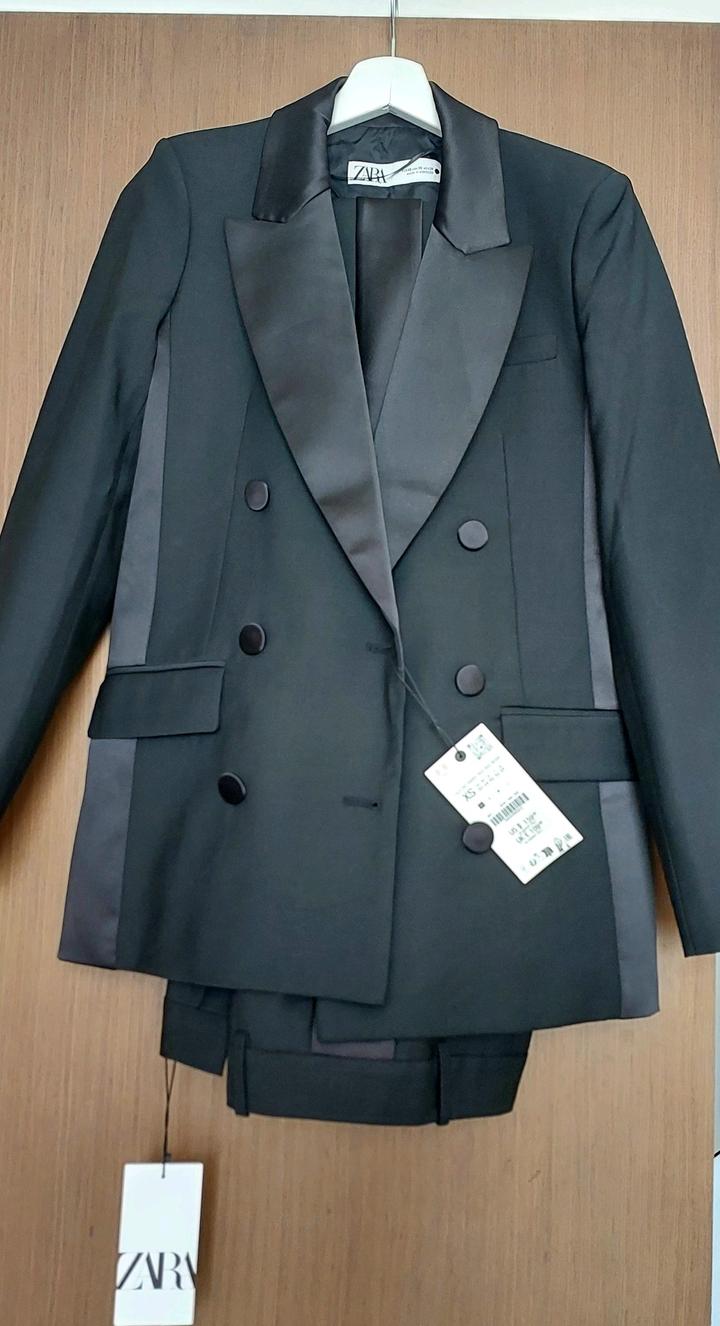 Костюм Zara