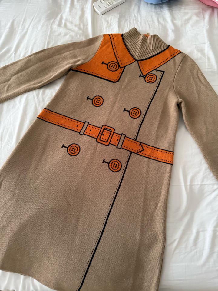 Шерстяное платье от Burberry