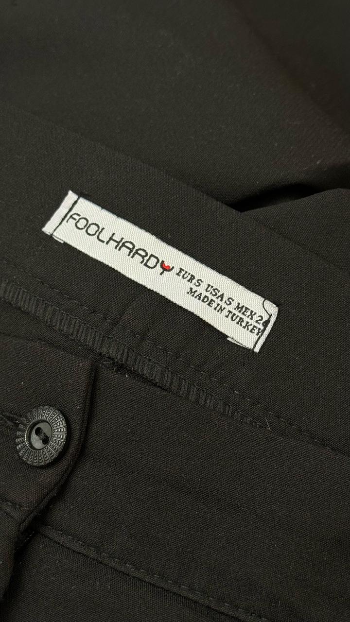 Костюм двойка Foolhardy: двубортный жакет и широкие брюки