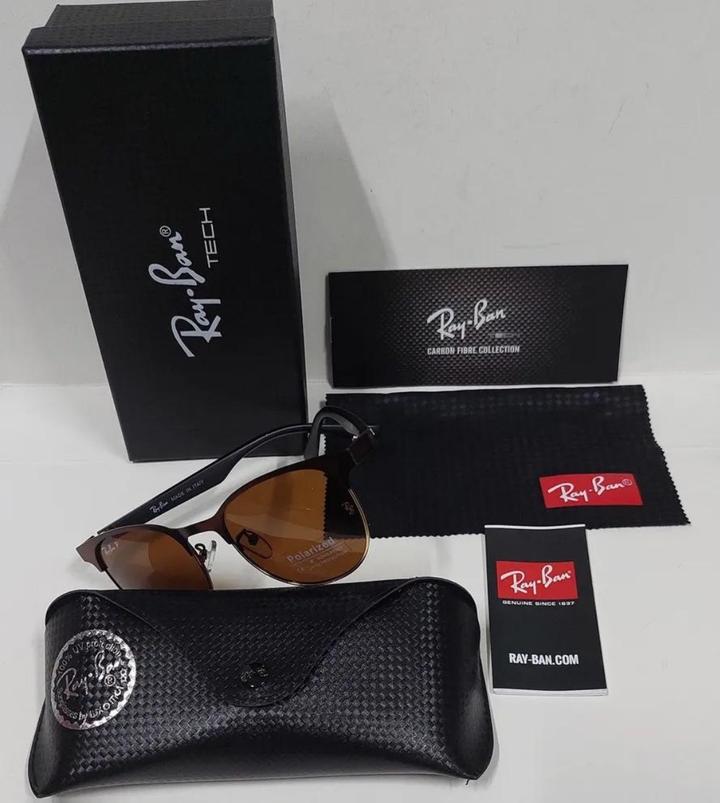 Солнцезащитные очки Ray.Ban