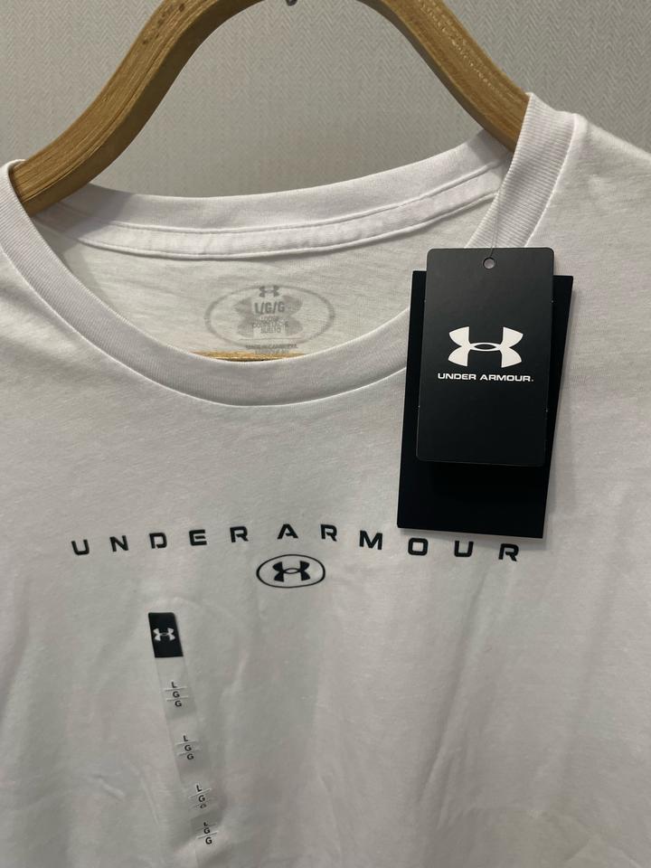 Футболка Under Armour