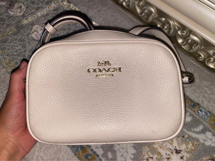 Белая сумка coach