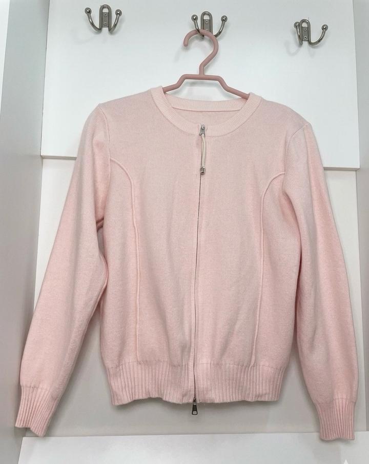 Трикотажная кофта