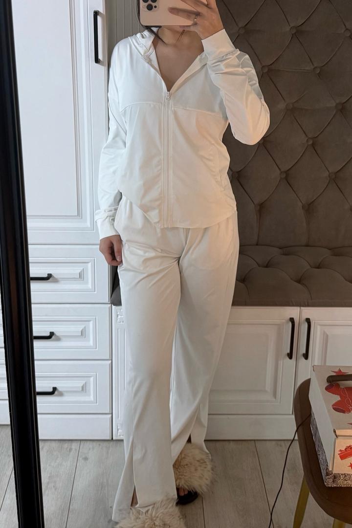 Двойка спортивная