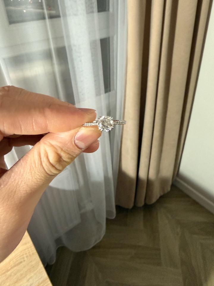 Кольцо swarovski