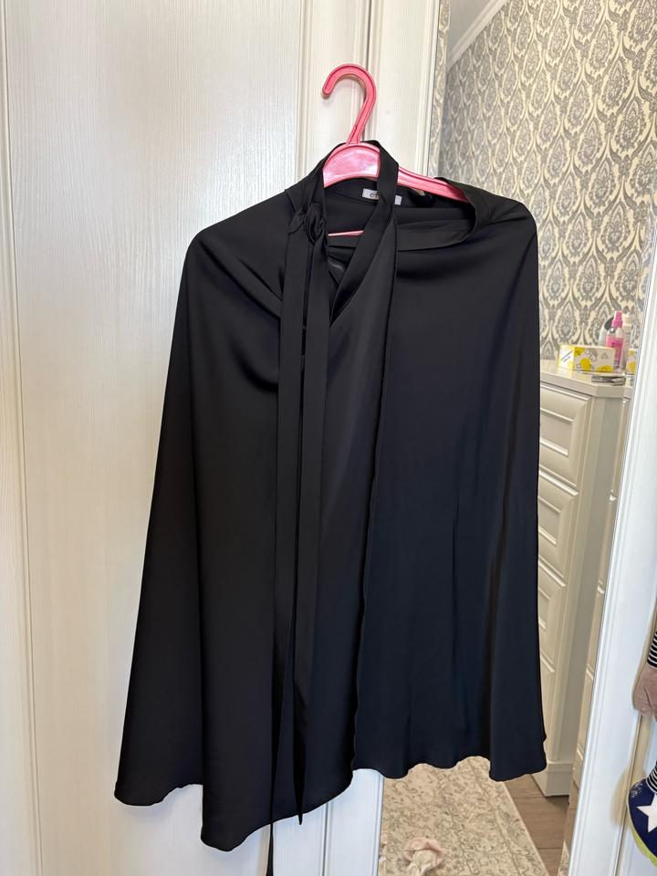 Атласовая юбка черная